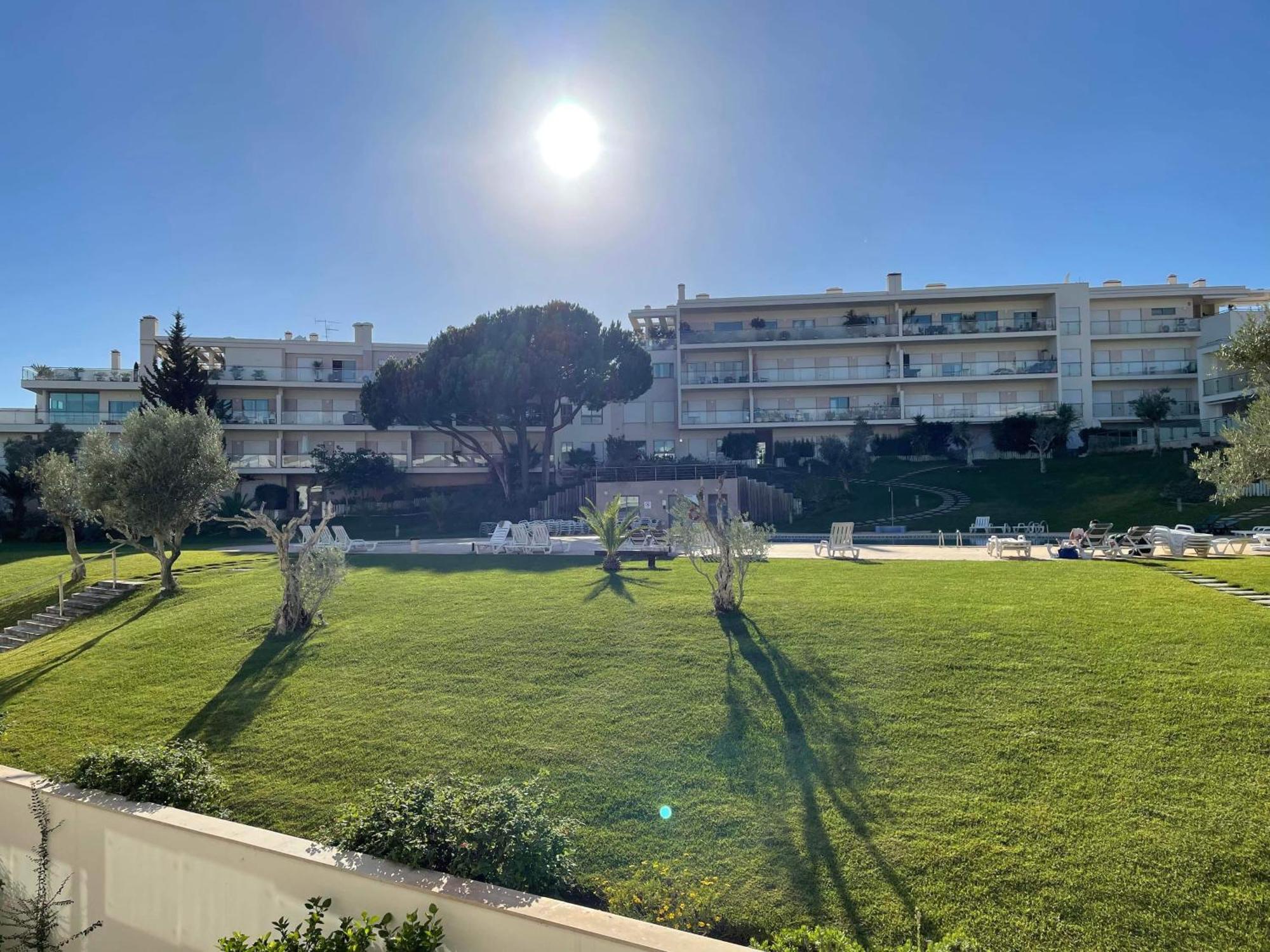 Charmant Appartement A 1Km De La Plage, Avec Piscine A Albufeira Eksteriør billede