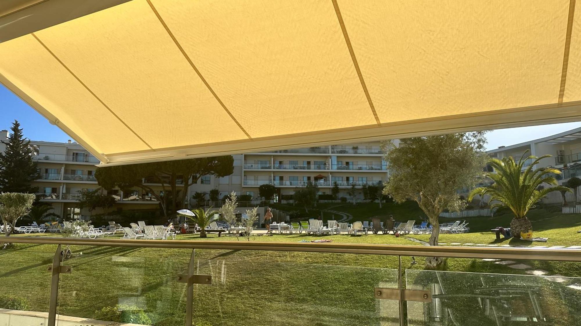 Charmant Appartement A 1Km De La Plage, Avec Piscine A Albufeira Eksteriør billede